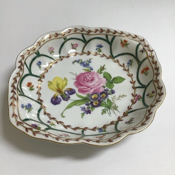 Vintage Heirloom by Toyo Floral Bowl Gold Trim Garden Bouquet Scalloped Leaves - Picture 7 of 12